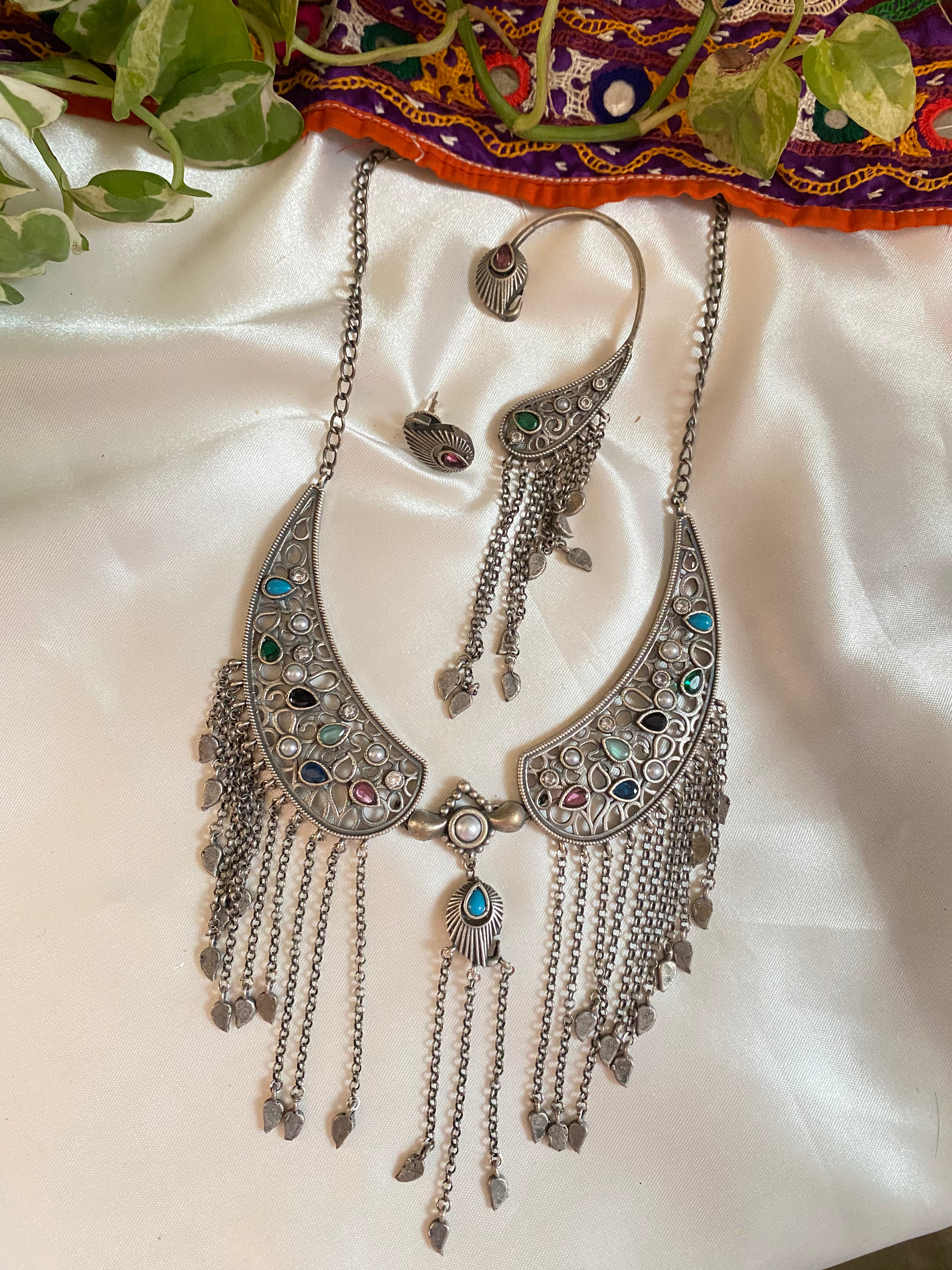 Priya  Necklace