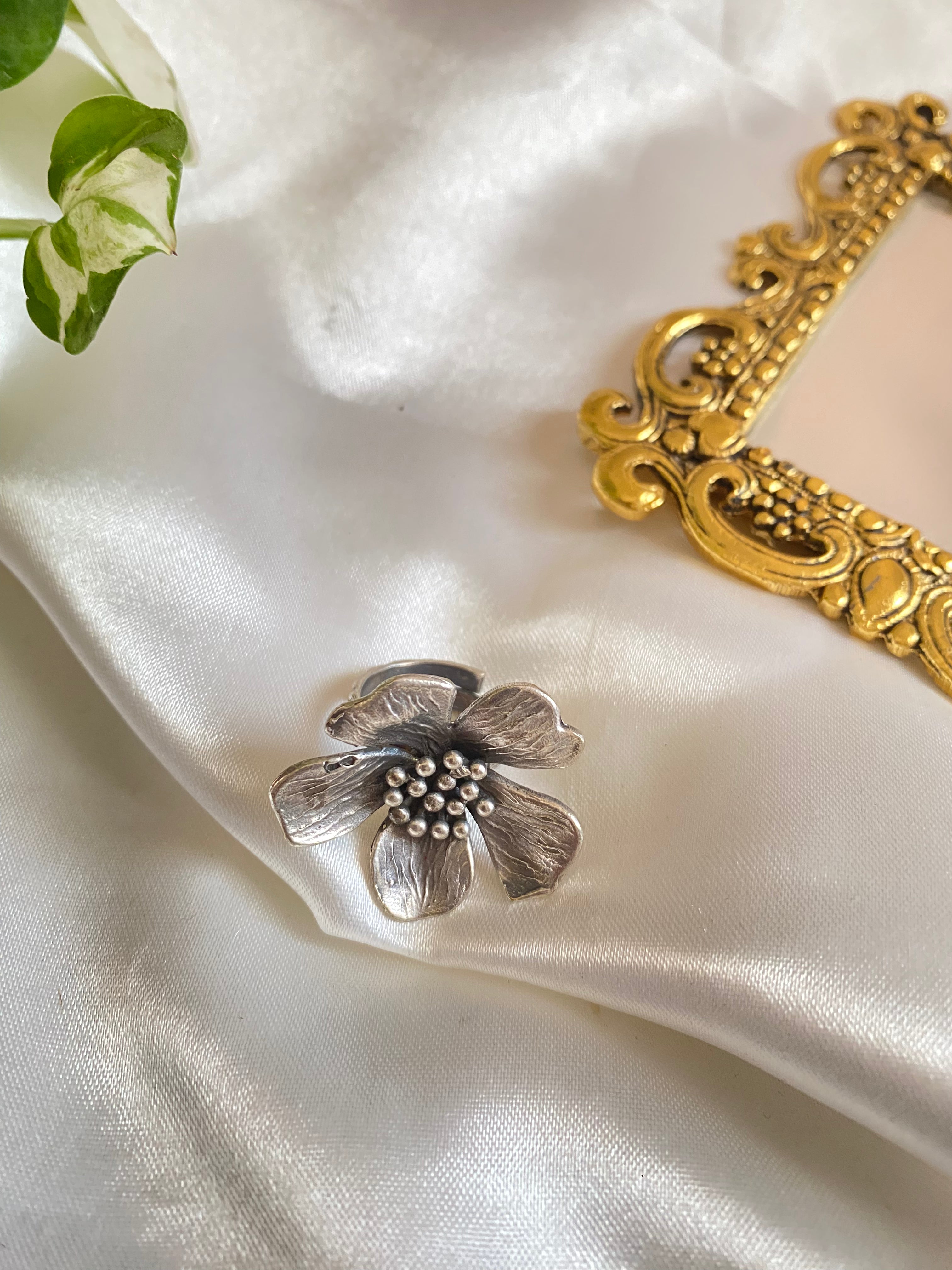 Phool Ring