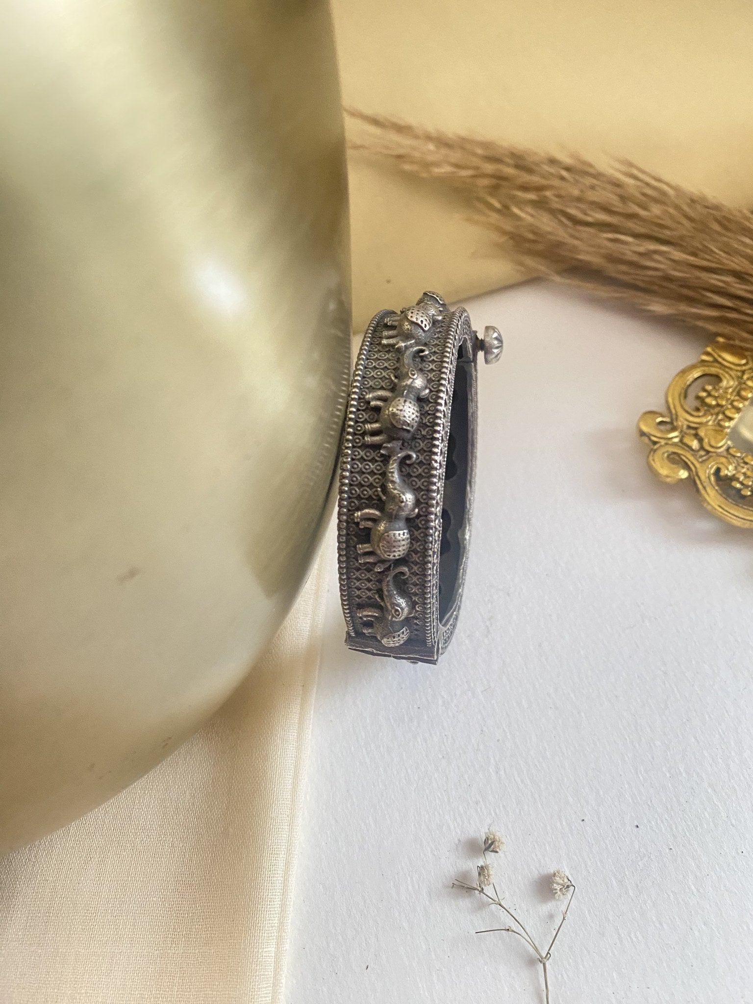 Esha Bangle - handcrafted brass jewellery by Aabhushan
