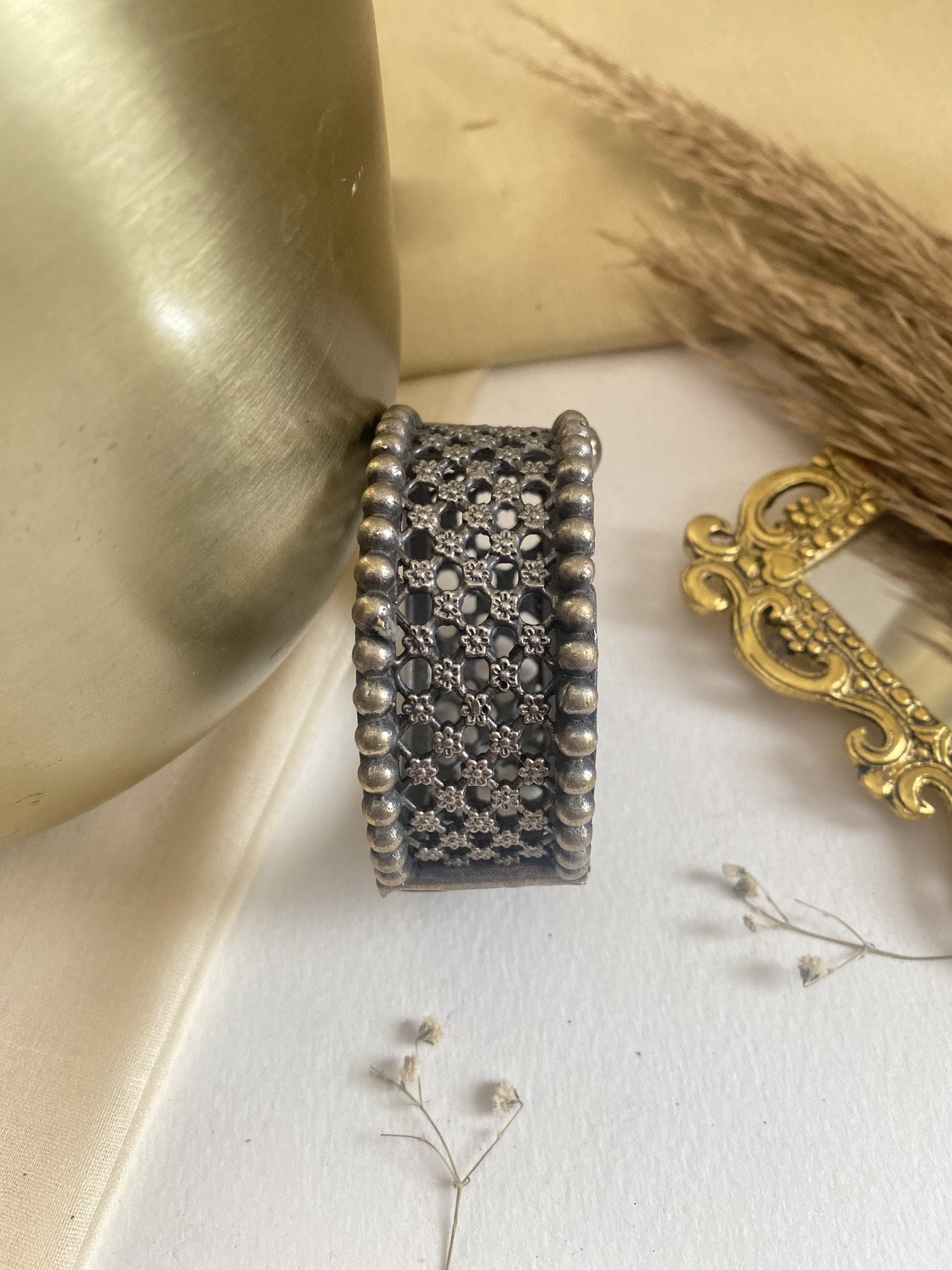 Jaali Bangle - handcrafted brass jewellery by Aabhushan