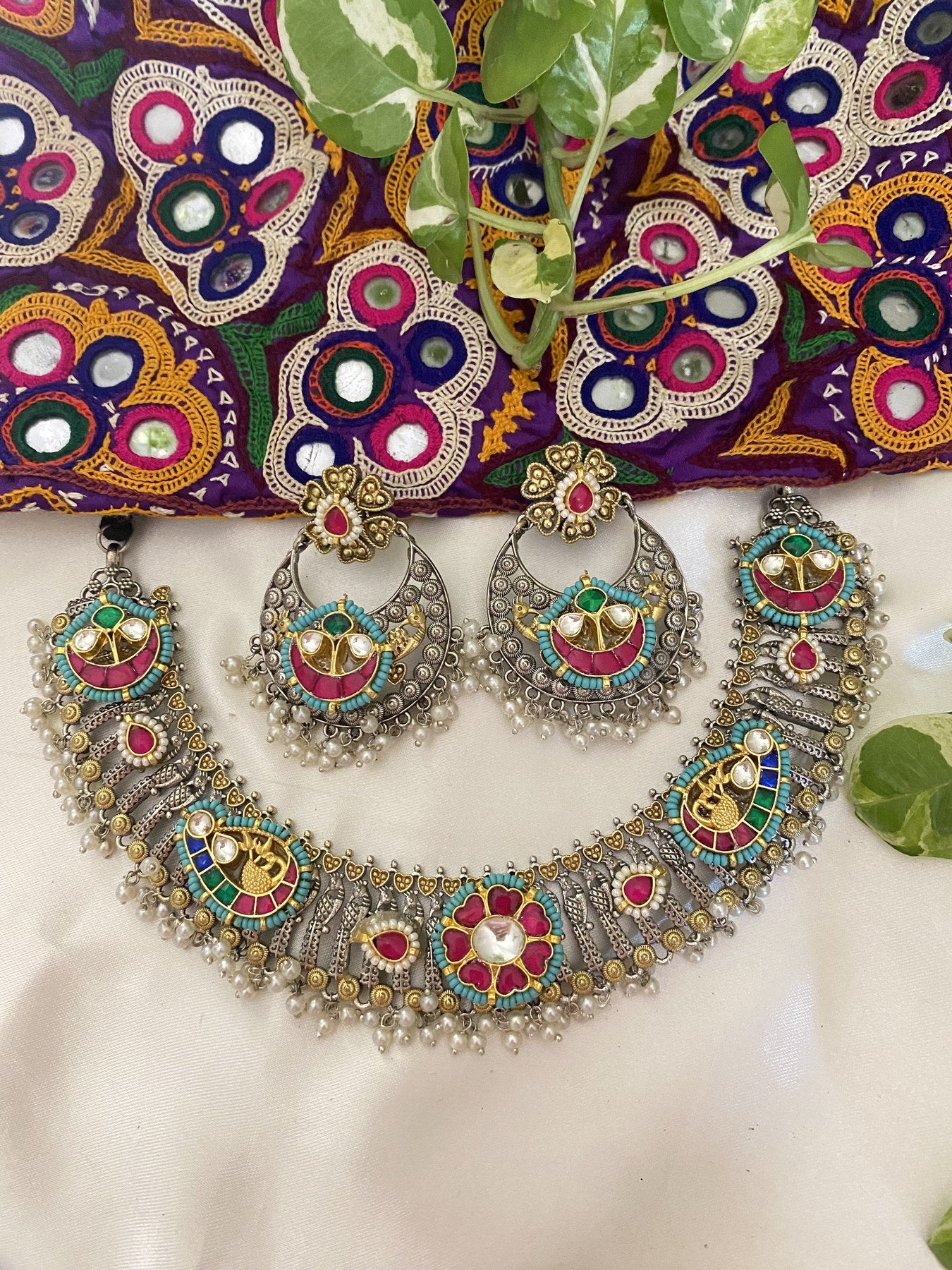 Karnika Necklace - handcrafted traditional necklace by Aabhushan Jewellery