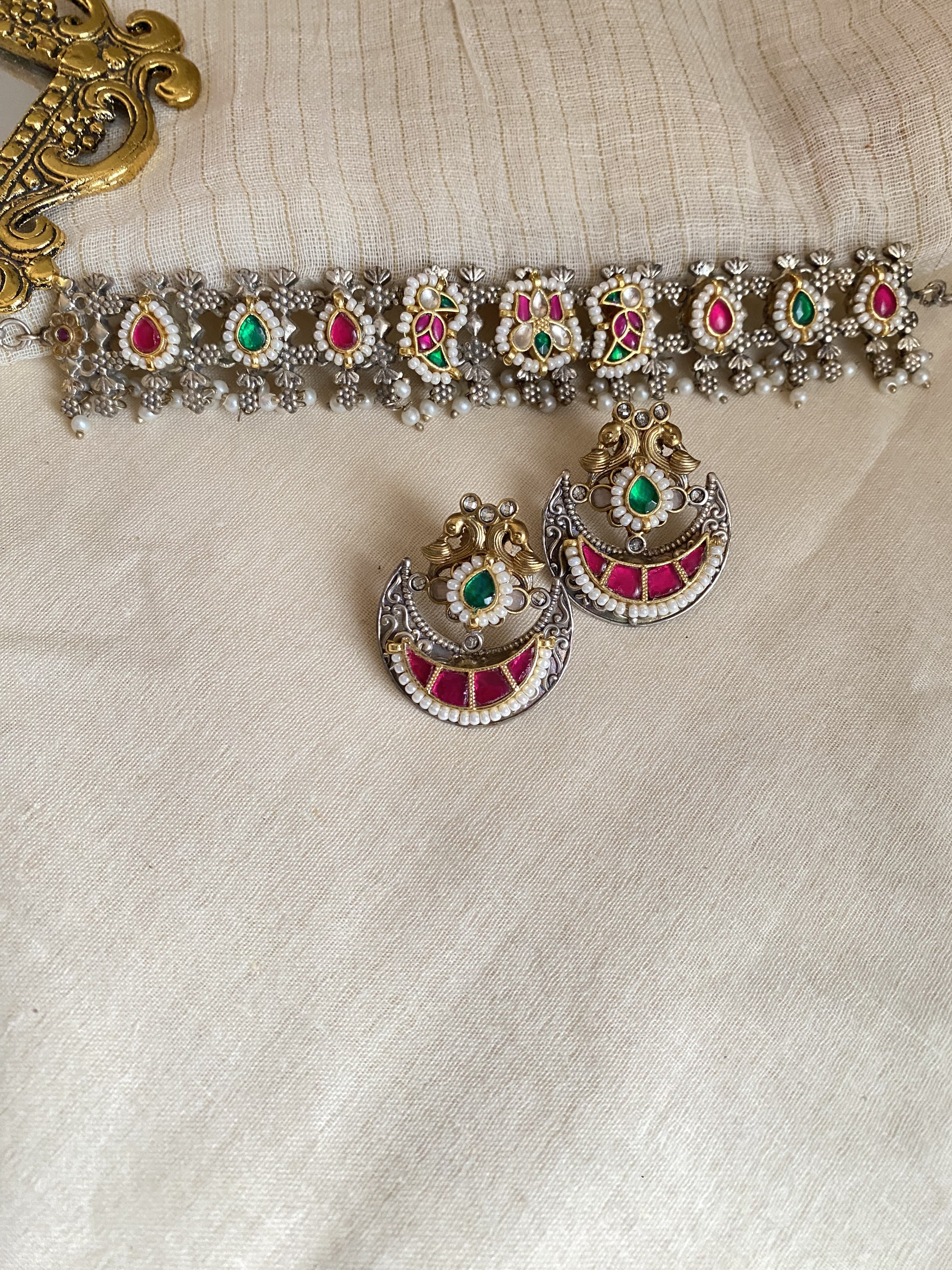 Kasturi Choker - handcrafted traditional jewellery by Aabhushan Jewellery