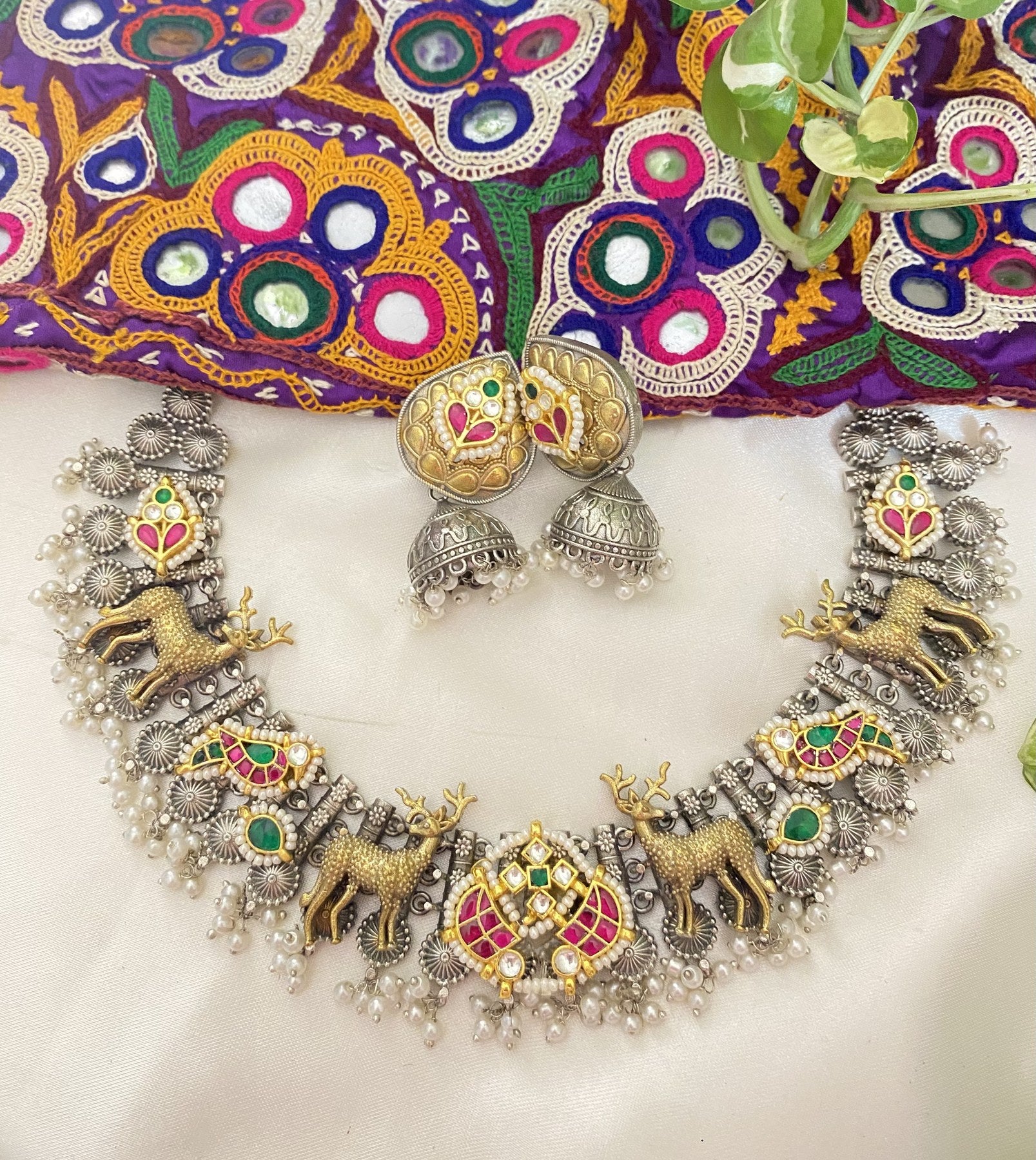 Mrudula Necklace - handcrafted traditional necklace by Aabhushan Jewellery
