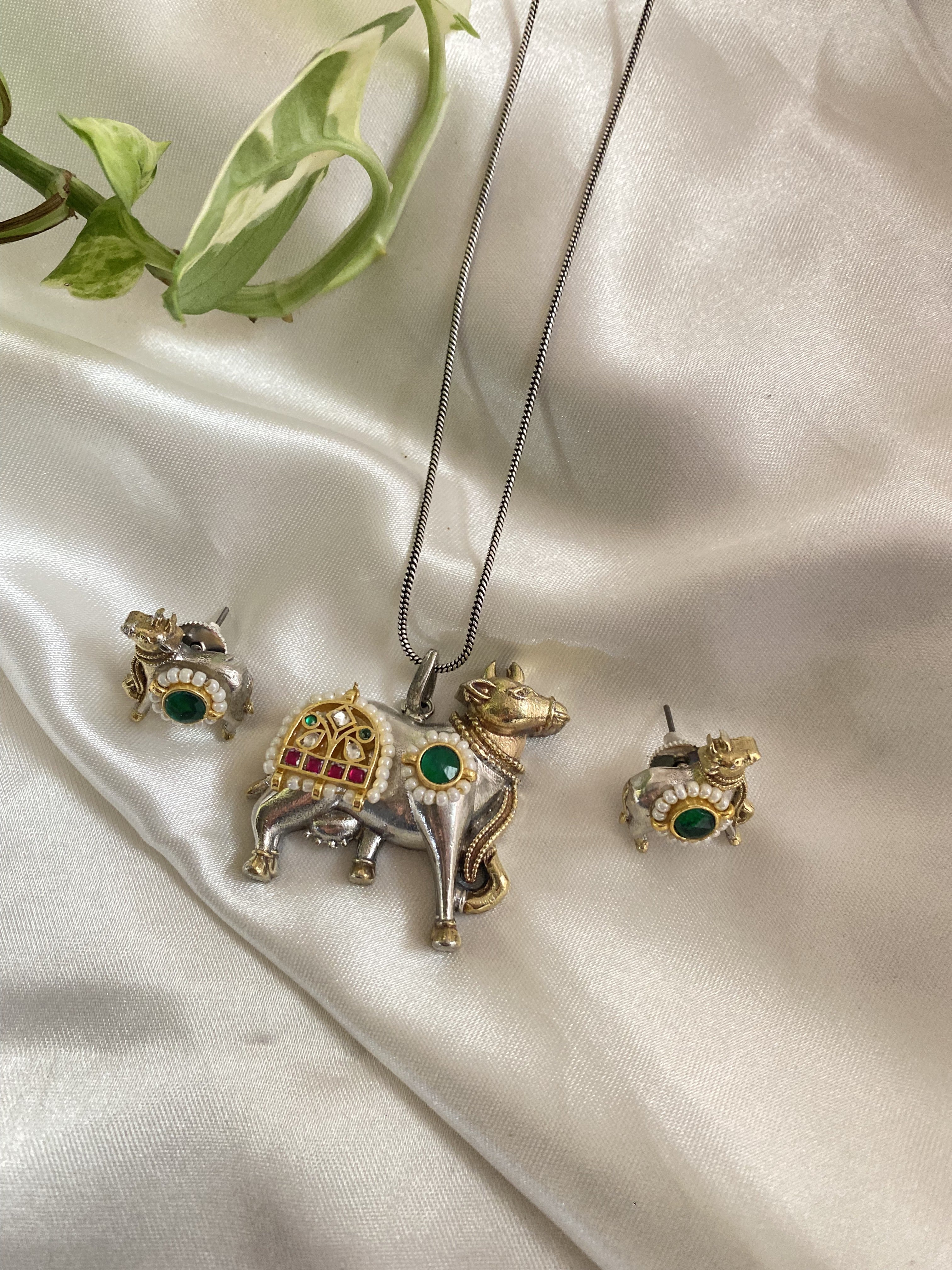Nandi Chain Pendant Set - handcrafted traditional jewellery by Aabhushan Jewellery