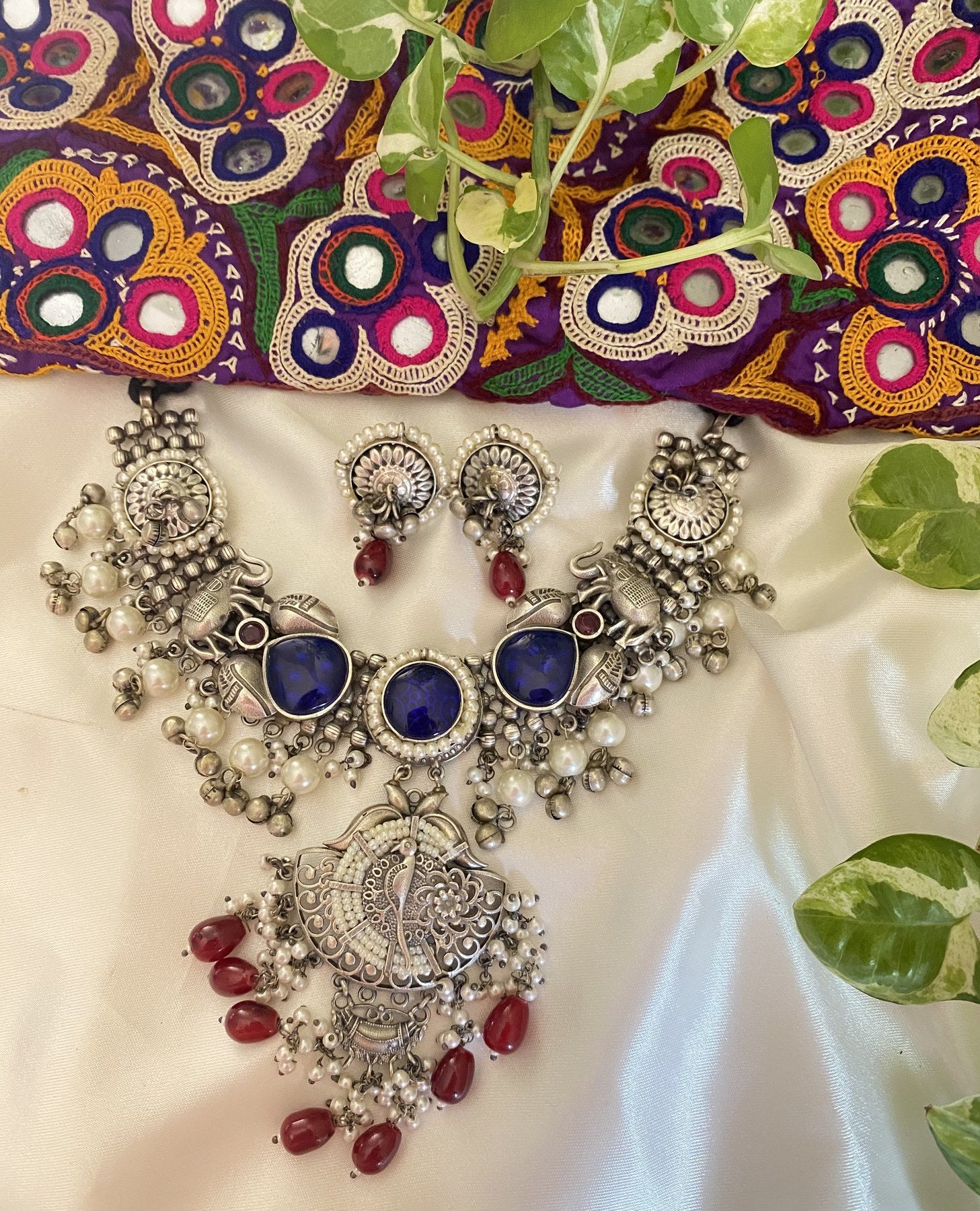 Priya Vintage Necklace - handcrafted traditional necklace by Aabhushan Jewellery (view 2)