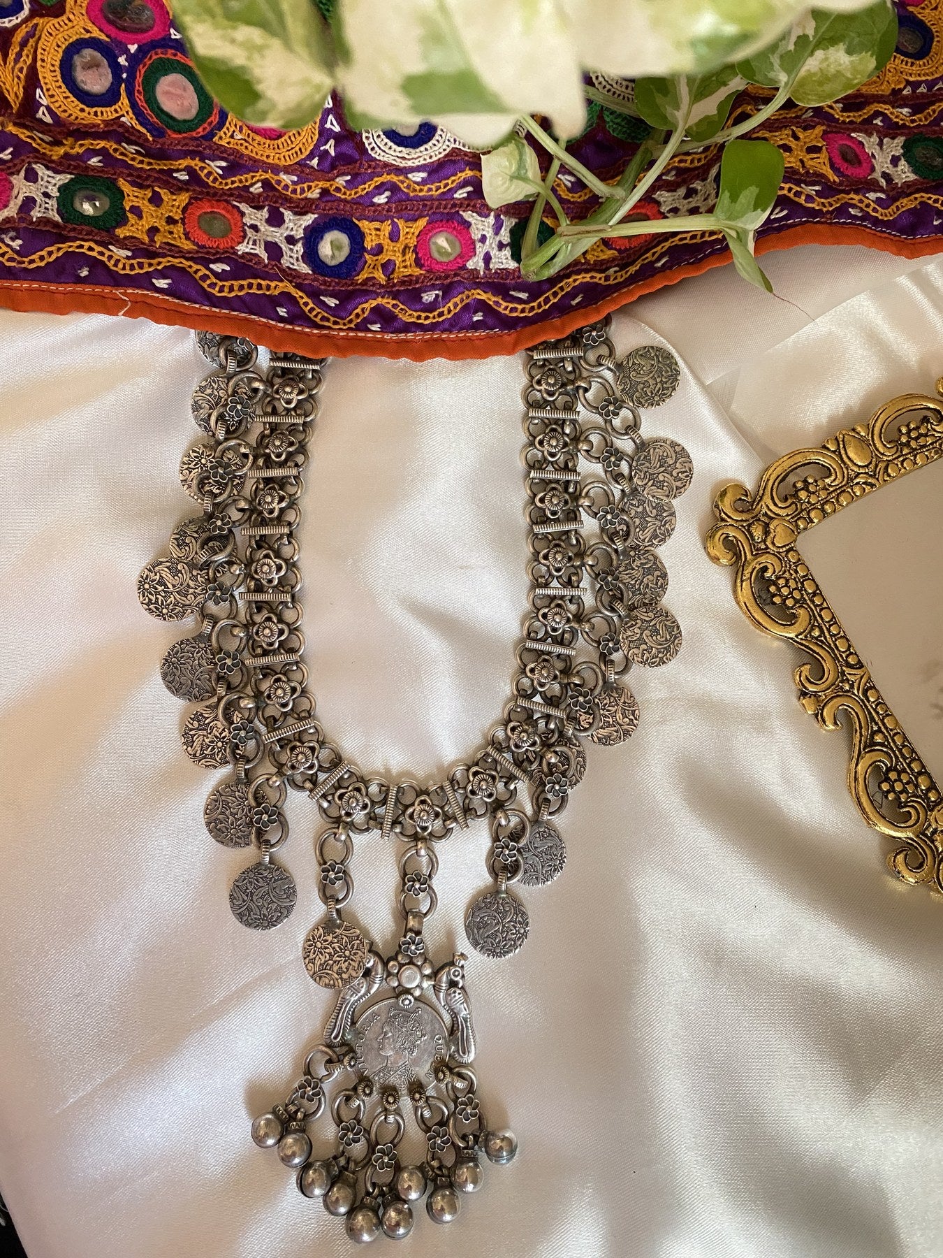 Vrushika Vintage Necklace - handcrafted traditional necklace by Aabhushan Jewellery